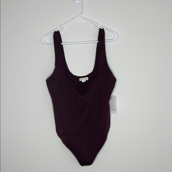 NWT Good American Burgundy Bodysuit - Picture 7 of 10